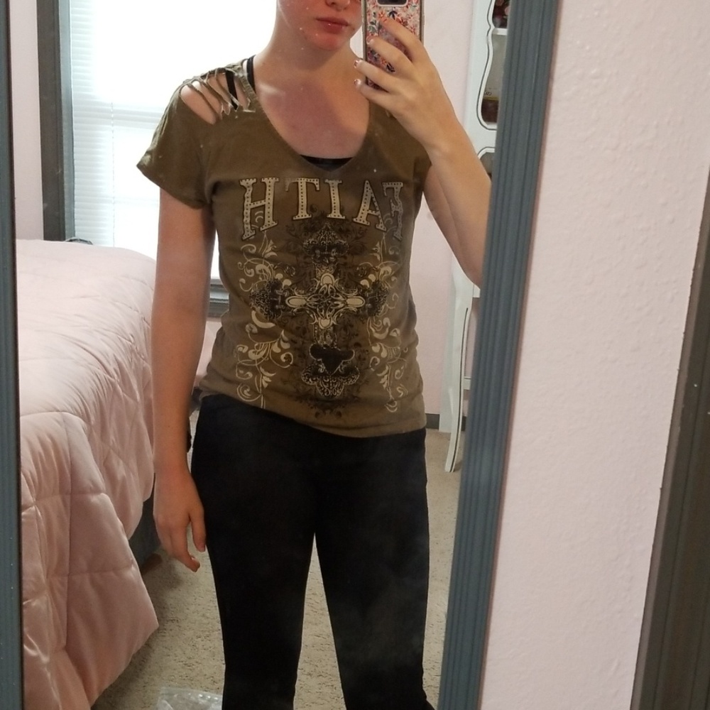 T-shirt